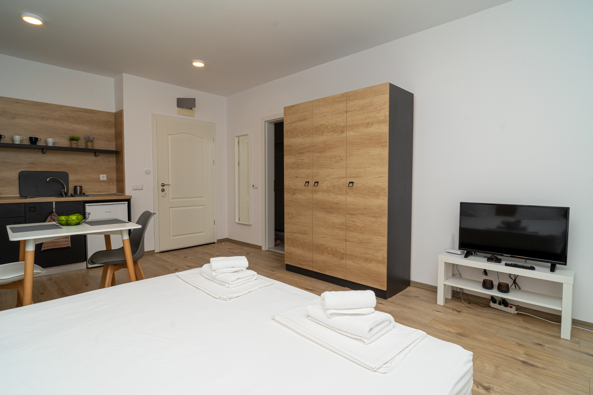 aparthotel primorsko-72